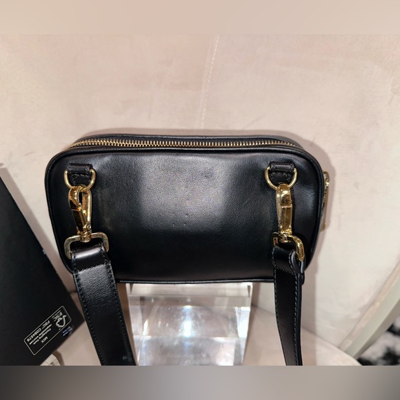 Authentic FENDACE Camera Crossbody
Fendi x Versace Collaboration | Black & Gold - Picture 9 of 14